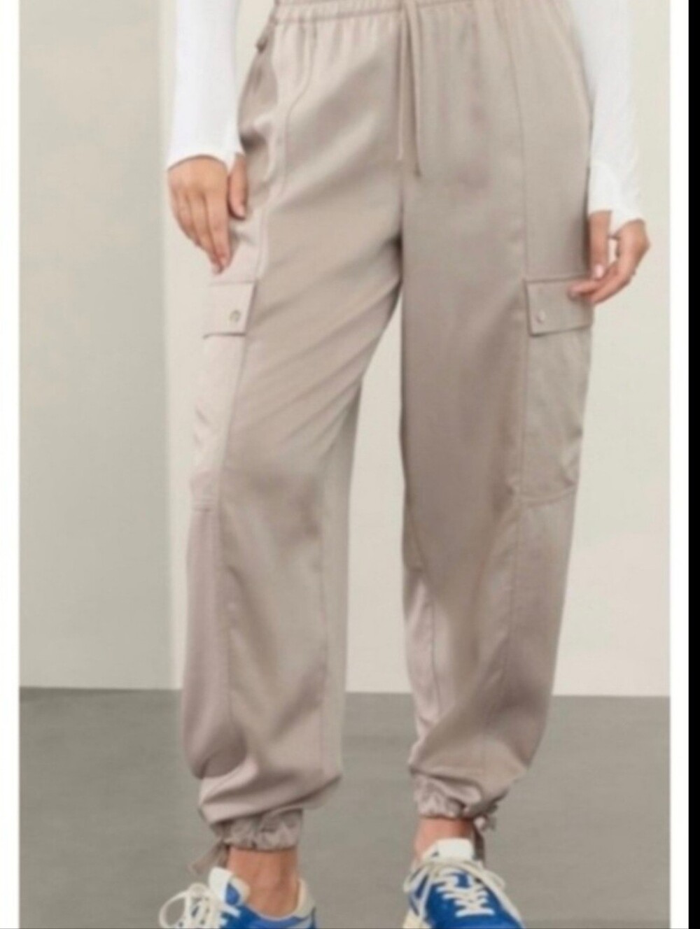 Athleta Celestial High Rise Utility Cargo Jogger in Taupe, Size XL